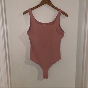Reoria Pink Ribbed Bodysuit